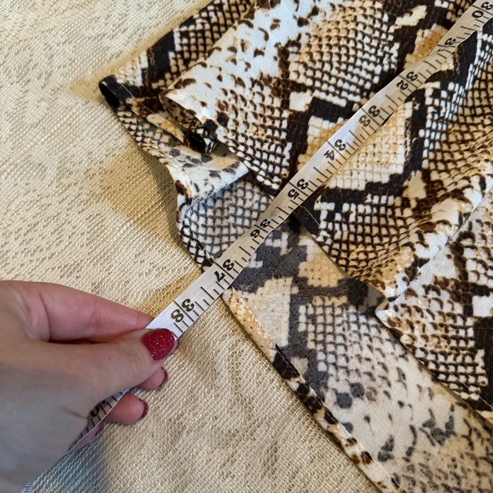 Maeve by Anthropologie Juno Snakeskin V-neck dress - Picture 6 of 10